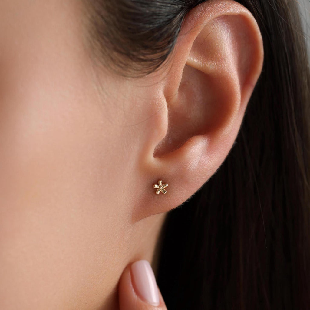 Minimalist Flower Stud Earrings