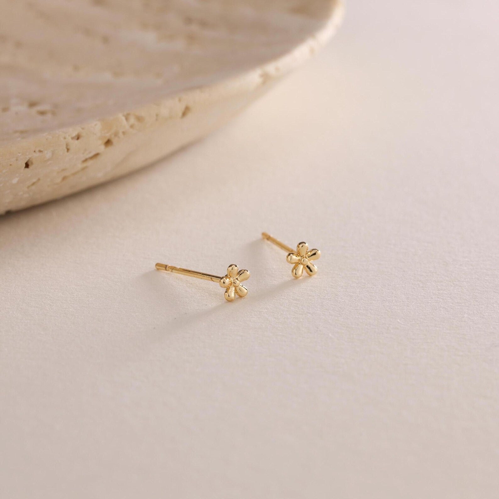 Minimalist Flower Stud Earrings