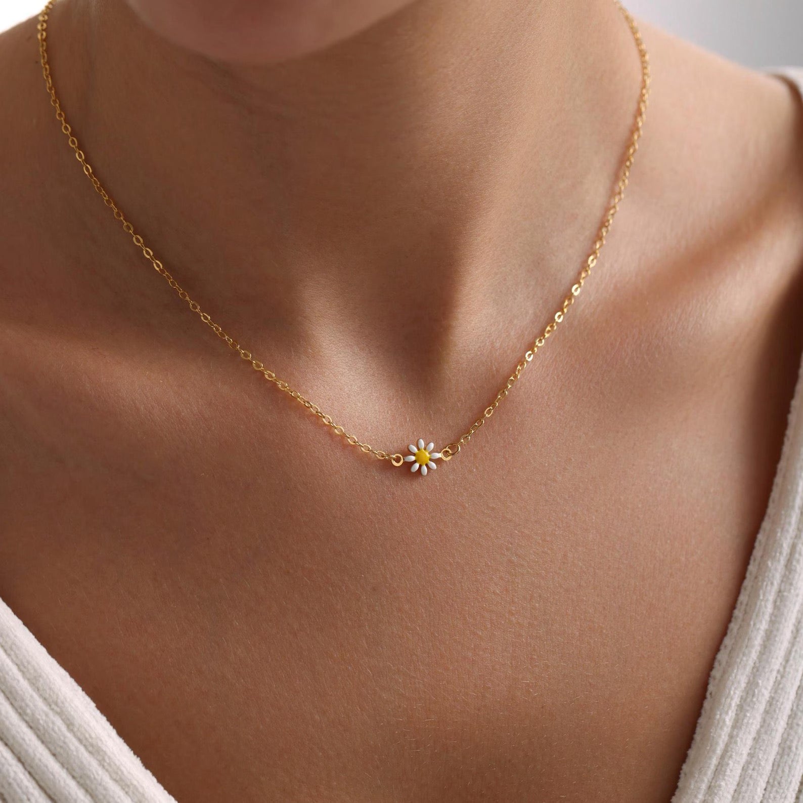 Gold Plated Tiny Daisy Necklace