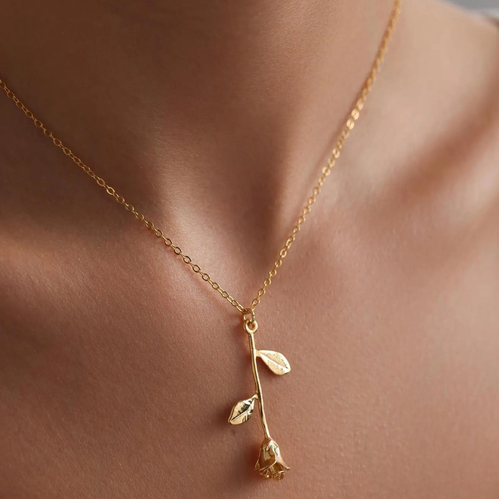 Rose Flower Pendant Necklace