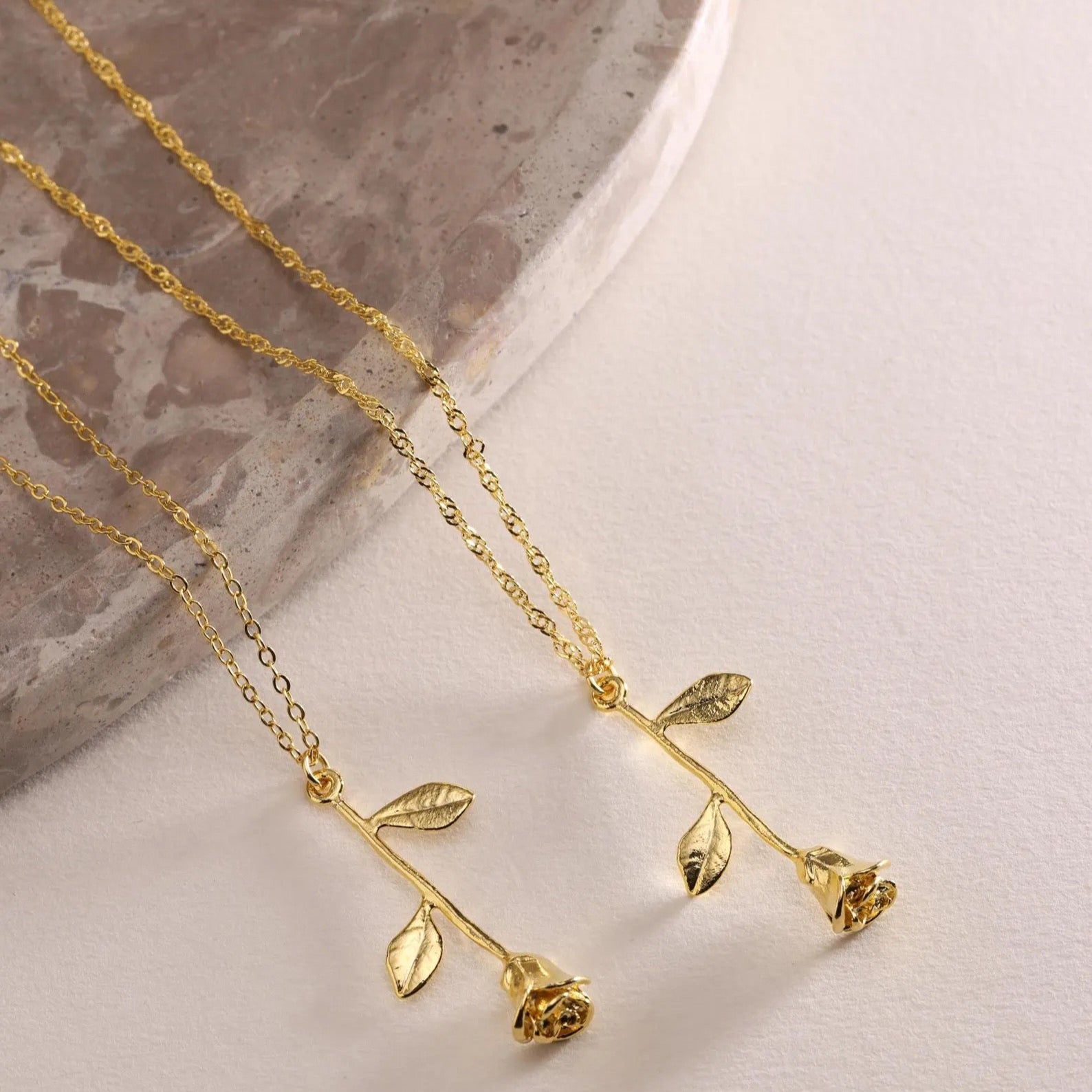 Rose Flower Pendant Necklace